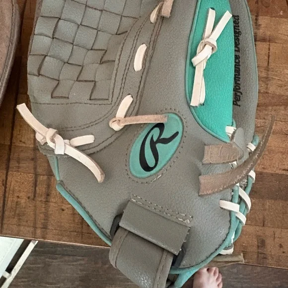 Rawlings players series RHT 11” glove - Picture 1 of 3